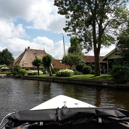 D'Oude Herbergh, Vakantiehuizen Aan Het Water Terherne Exterior foto