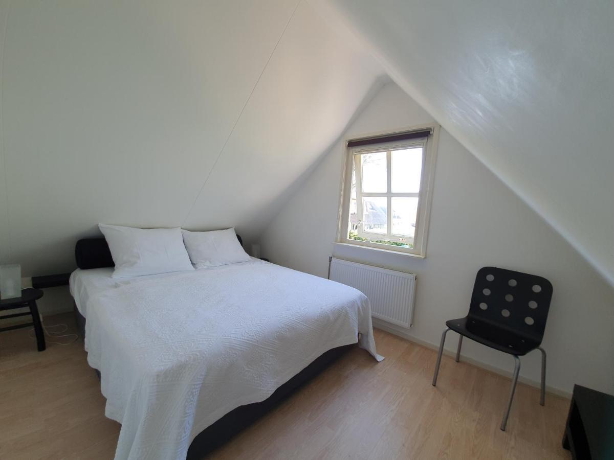 D'Oude Herbergh, Vakantiehuizen Aan Het Water Terherne Exterior foto