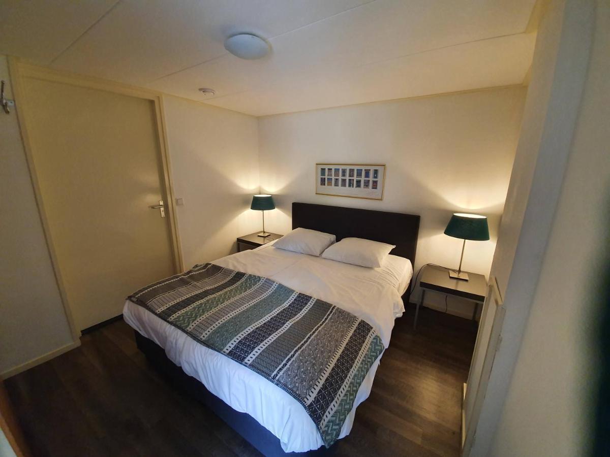 D'Oude Herbergh, Vakantiehuizen Aan Het Water Terherne Exterior foto