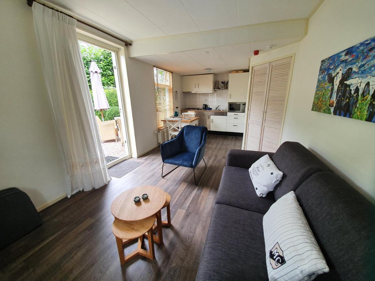 D'Oude Herbergh, Vakantiehuizen Aan Het Water Terherne Exterior foto