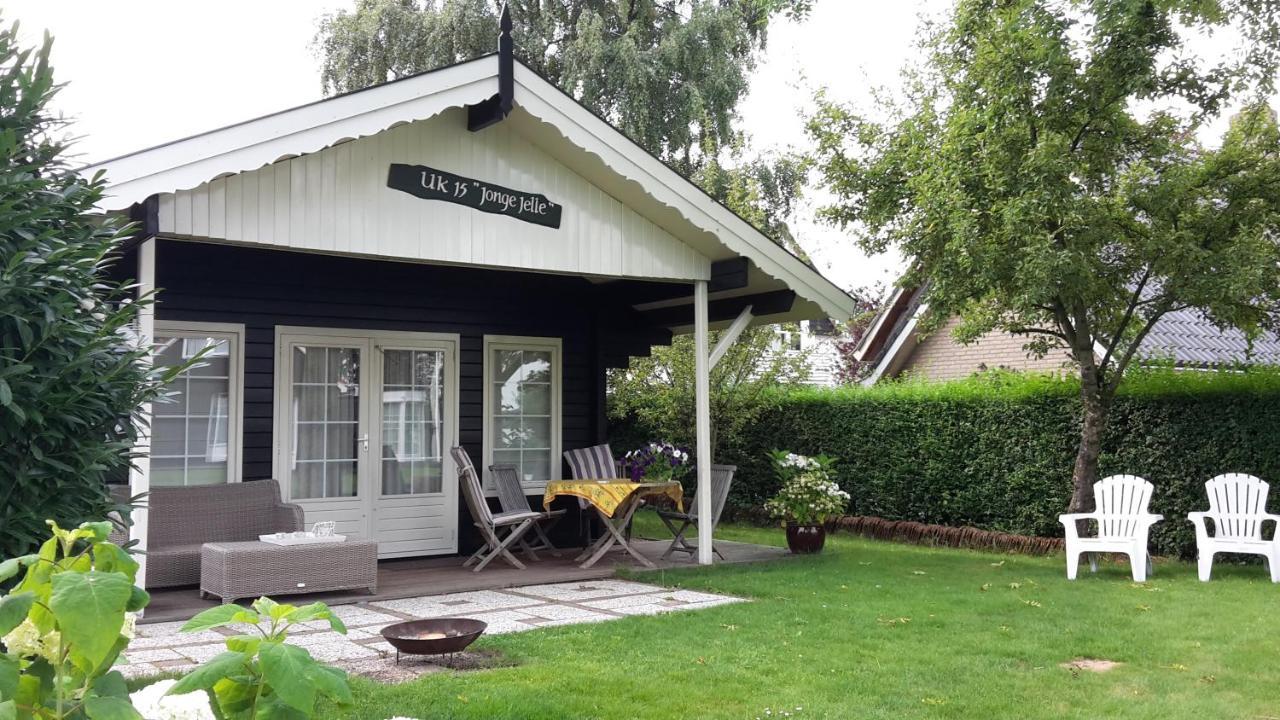 D'Oude Herbergh, Vakantiehuizen Aan Het Water Terherne Exterior foto