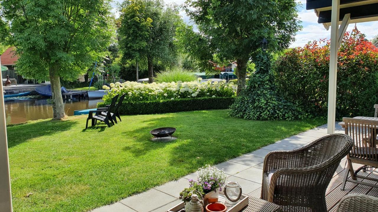 D'Oude Herbergh, Vakantiehuizen Aan Het Water Terherne Exterior foto